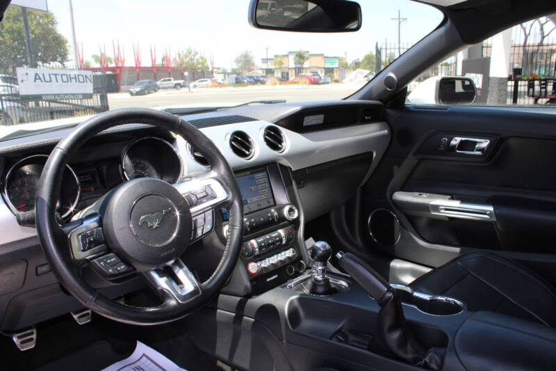 2017 Ford Mustang GT Premium