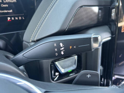 2025 GMC Yukon XL Elevation