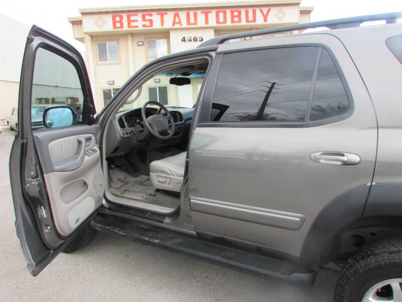 2006 Toyota Sequoia Limited photo 8