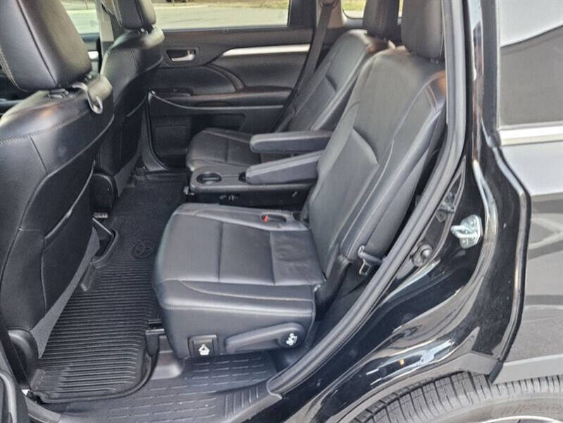 2017 Toyota Highlander XLE