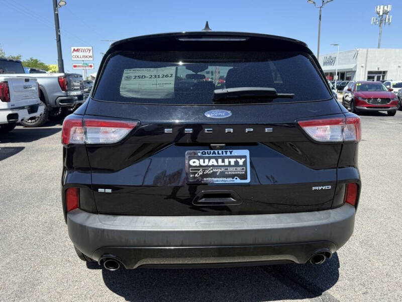 2022 Ford Escape SE