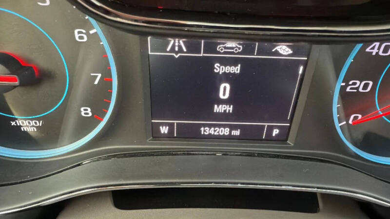 2017 Chevrolet Cruze LT Auto