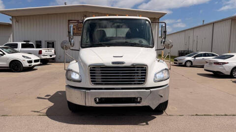2016 Freightliner S2 Chassis