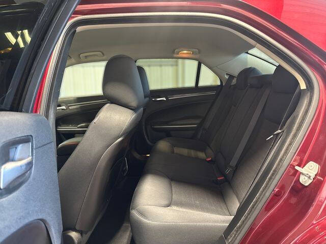 2019 Chrysler 300 Touring