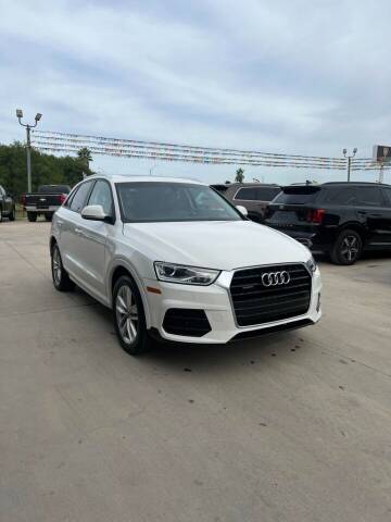 2018 Audi Q3 for sale at A & V MOTORS in Hidalgo TX