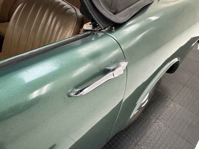 1965 MG MGB