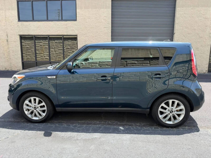 2018 Kia Soul +