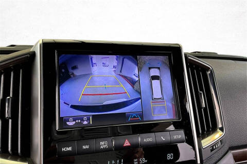 2020 Toyota Land Cruiser