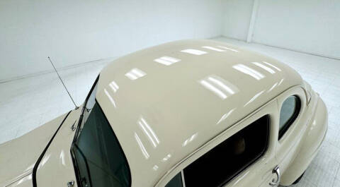 1948 Ford Super Deluxe