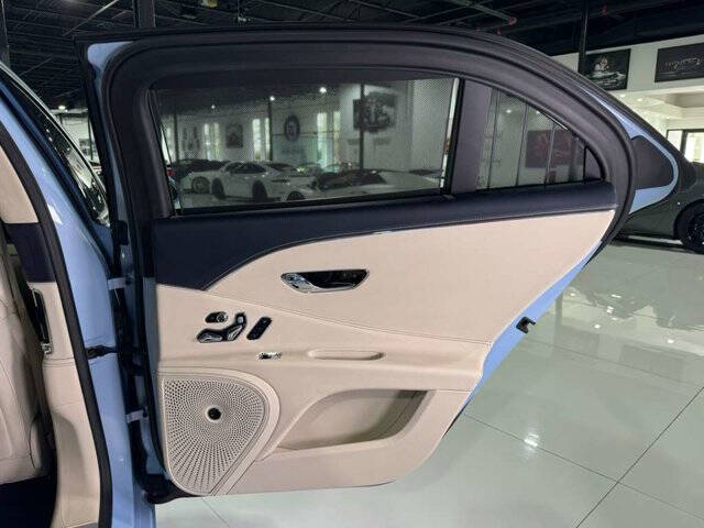 2022 Bentley Flying Spur V8