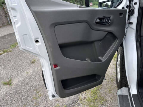 2025 Ford Transit