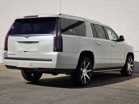 2015 Cadillac Escalade ESV Luxury