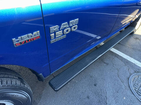 2019 RAM 1500 Classic SLT