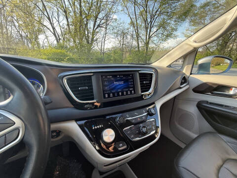 2018 Chrysler Pacifica Touring L