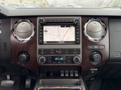 2012 Ford F-250 Super Duty Lariat