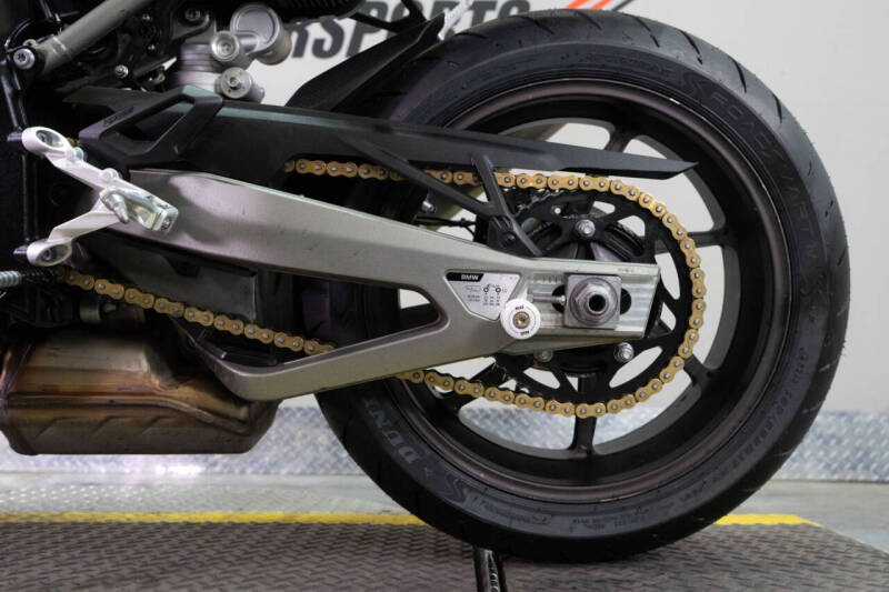 2025 BMW S 1000 RR