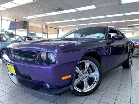 2010 Dodge Challenger for sale at SAINT CHARLES MOTORCARS in Saint Charles IL