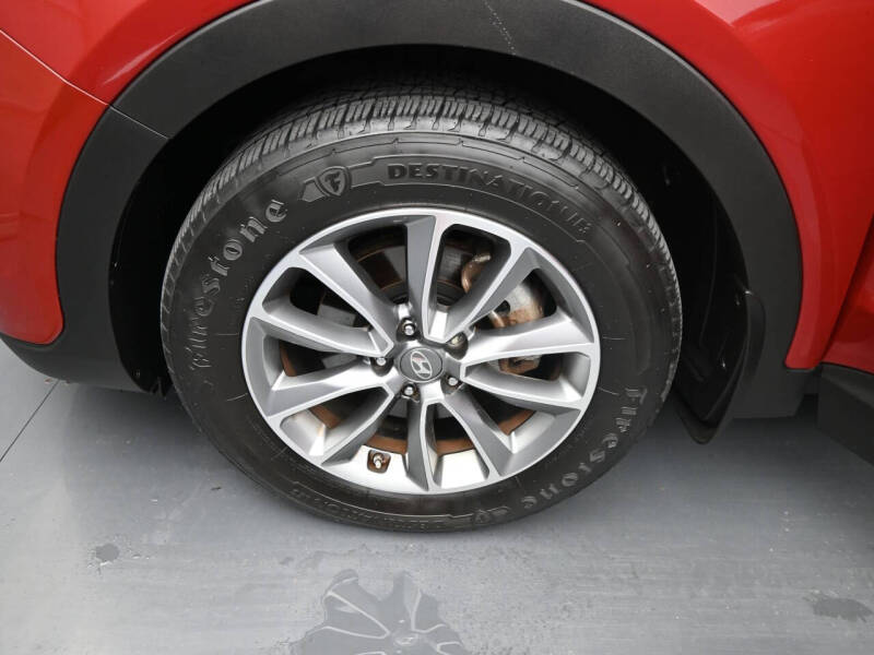 2018 Hyundai Santa Fe SE