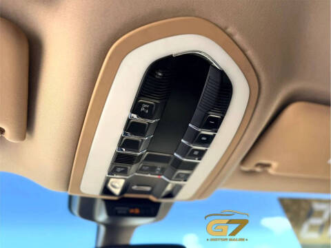 2015 Porsche Macan S