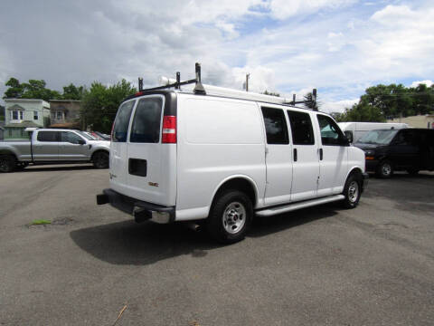 2018 GMC Savana 2500