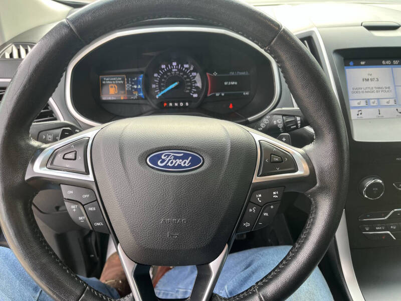 2019 Ford Edge SEL