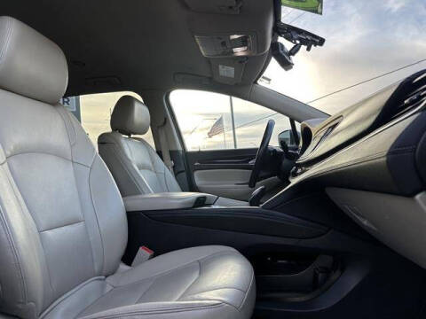 2020 Buick Enclave Essence