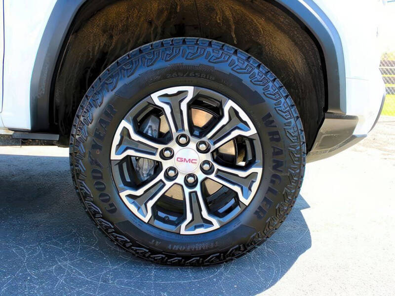 2024 GMC Canyon Elevation