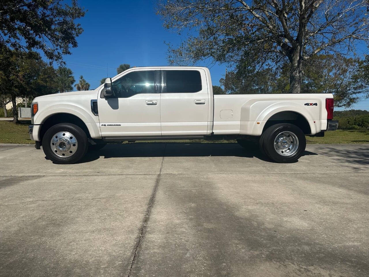 2017 Ford F-450 Super Duty for sale at DIESEL TRUCK SOURCE in Sebastian, FL