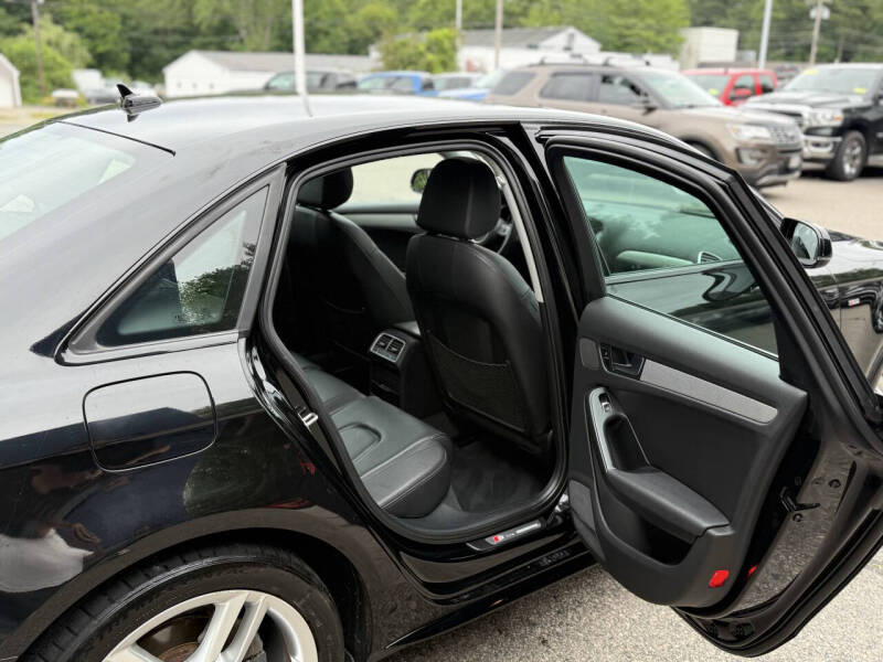 2016 Audi A4 2.0T quattro Premium