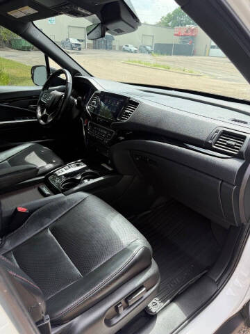 2022 Honda Pilot Black Edition