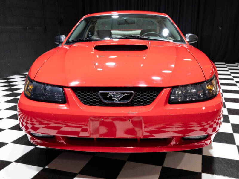 2003 Ford Mustang GT Deluxe