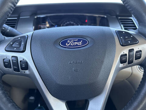 2019 Ford Taurus SEL