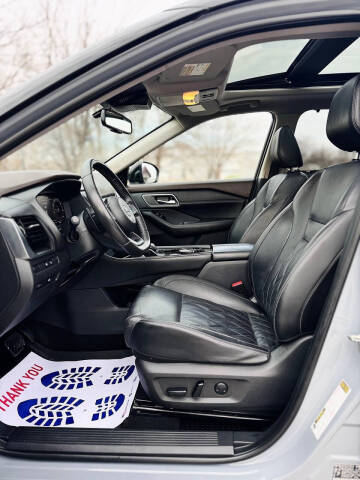 2021 Nissan Rogue Platinum