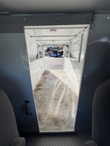 2016 Ford E-Series E-350 SD