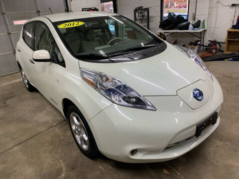2012 Nissan LEAF for sale at QUINN'S AUTOMOTIVE in Leominster MA
