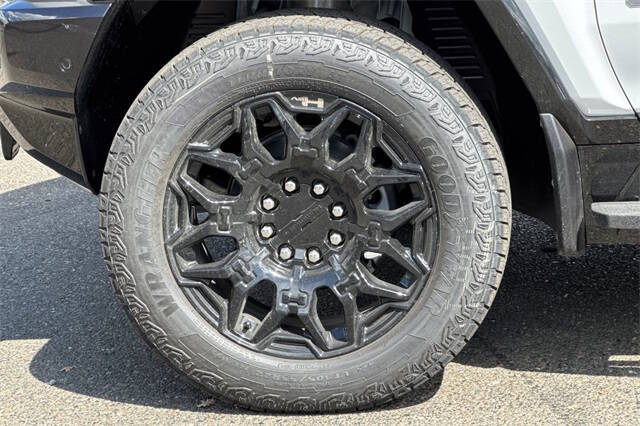 2025 GMC HUMMER EV 2X