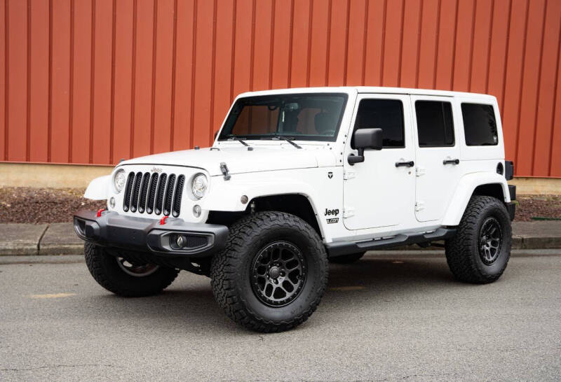 2017 Jeep Wrangler Unlimited null photo 2