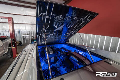 2019 Outerlimits SV43