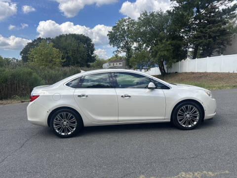 2012 Buick Verano Leather Group
