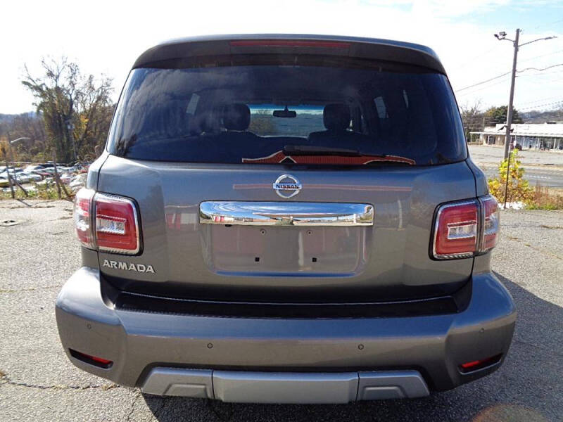 2017 Nissan Armada Platinum