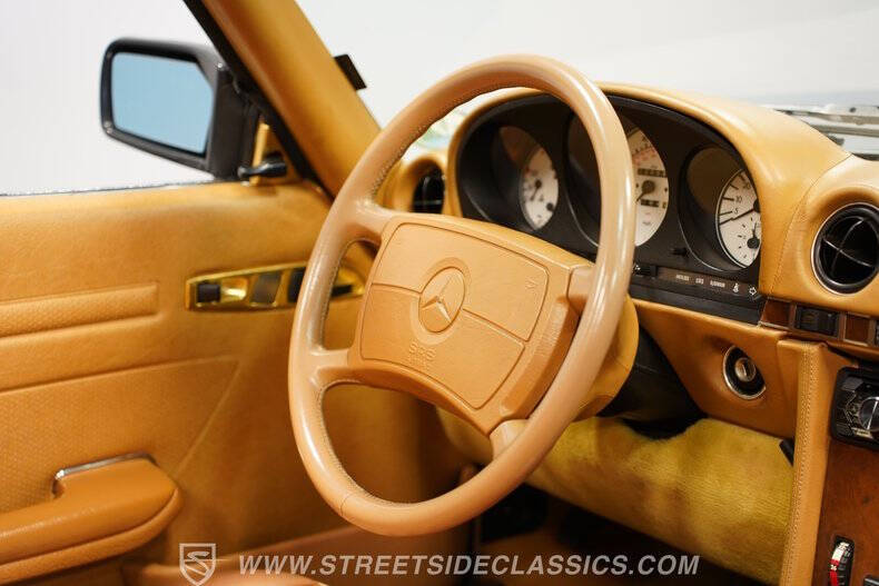 1986 Mercedes-Benz 560-Class 560 SL