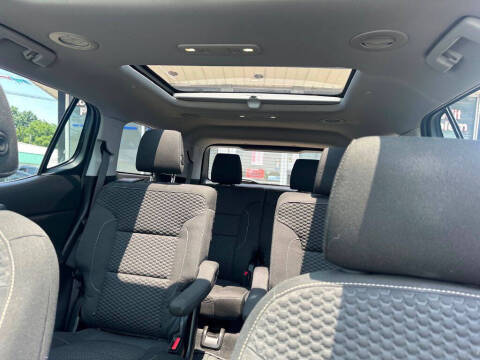 2017 GMC Acadia SLE-2