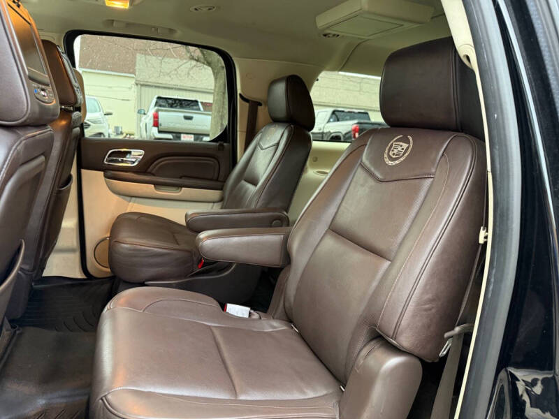 2014 Cadillac Escalade ESV Platinum