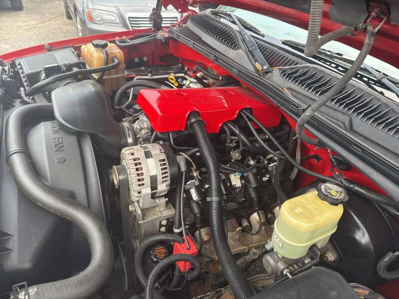 2000 Chevrolet Silverado 1500 LS