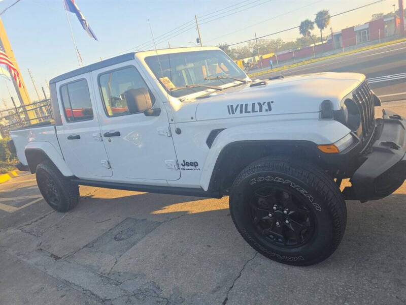 2021 Jeep Gladiator Sport