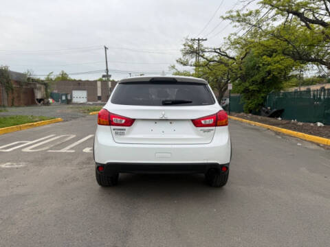 2017 Mitsubishi Outlander Sport ES