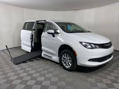 2022 Chrysler Voyager for sale at AMS Vans in Tucker GA