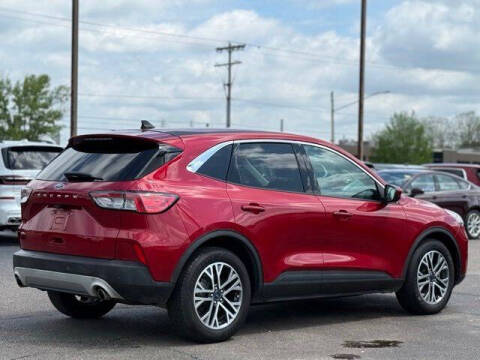 2022 Ford Escape SEL