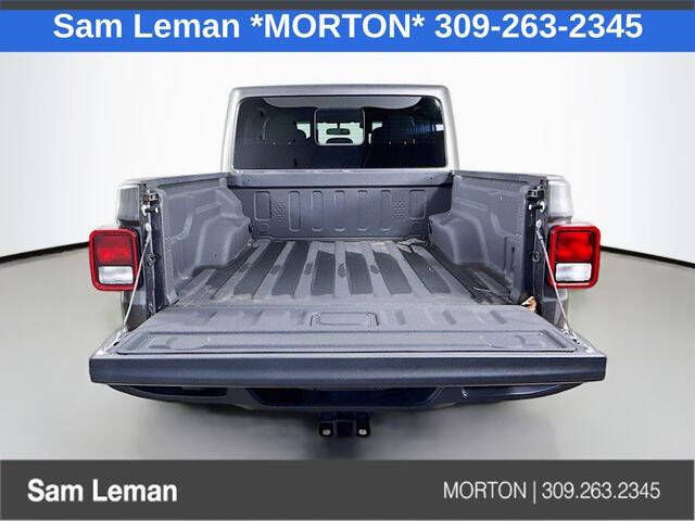 2024 Jeep Gladiator NightHawk