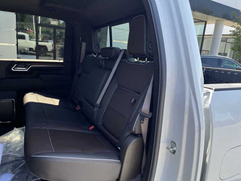 2025 GMC Sierra 2500HD